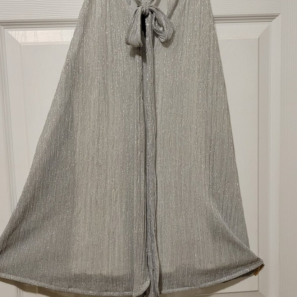 Worthington Women's Top, (Medium) Color is Polar Bear Silver
